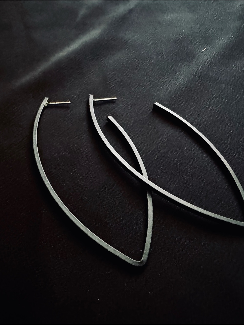 Minimal Matte Black Modern Hoop Earrings - Women's Jewelry